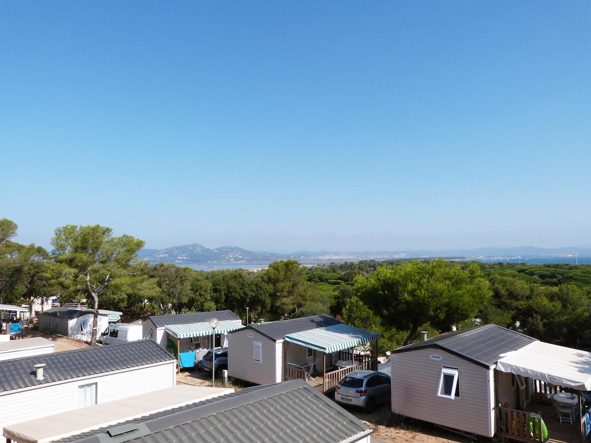 Camping Le Mediterranee Hyères Exteriör bild