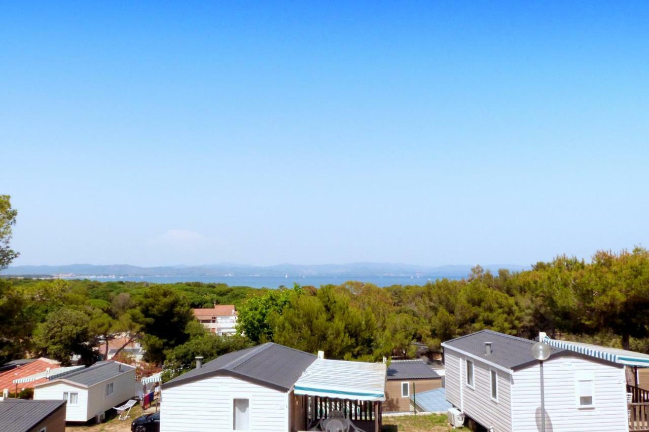 Camping Le Mediterranee Hyères Exteriör bild