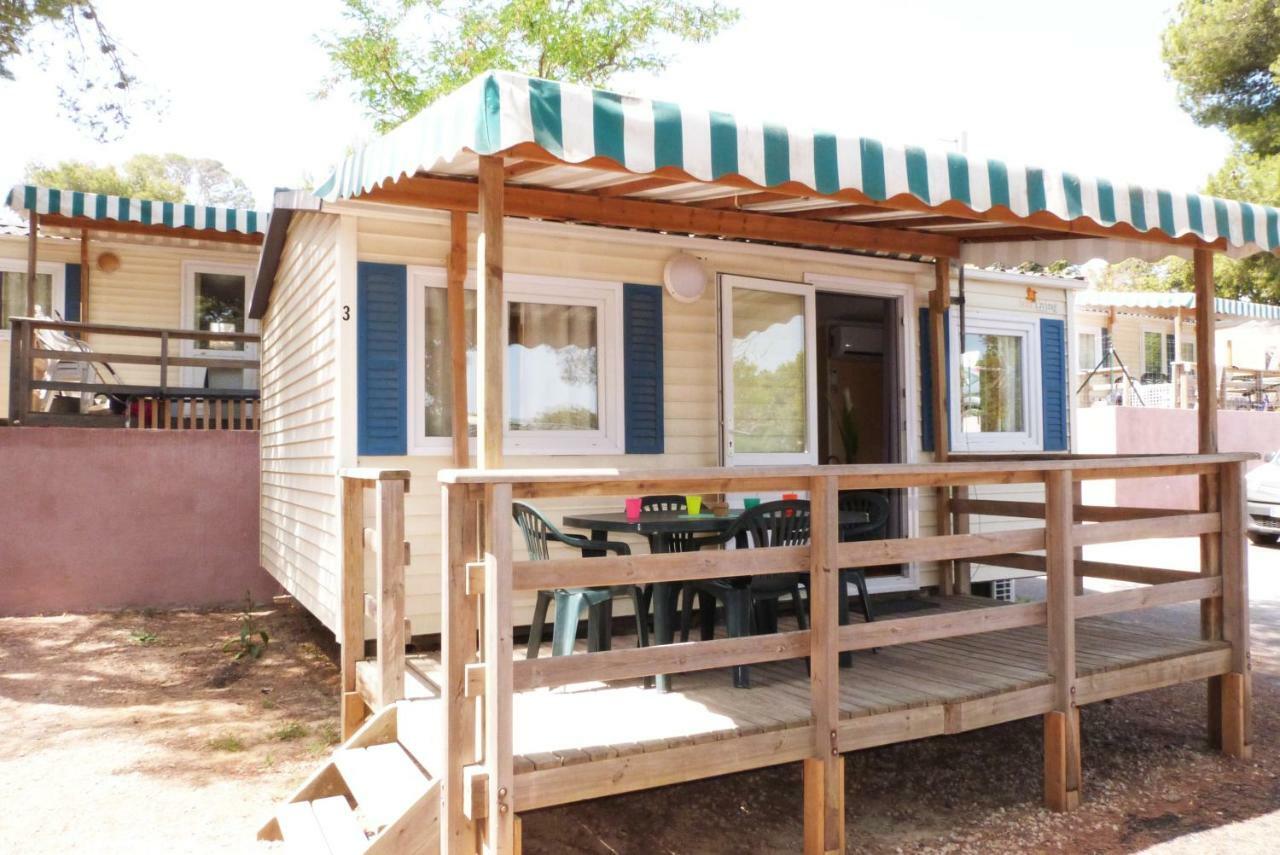 Camping Le Mediterranee Hyères Rum bild