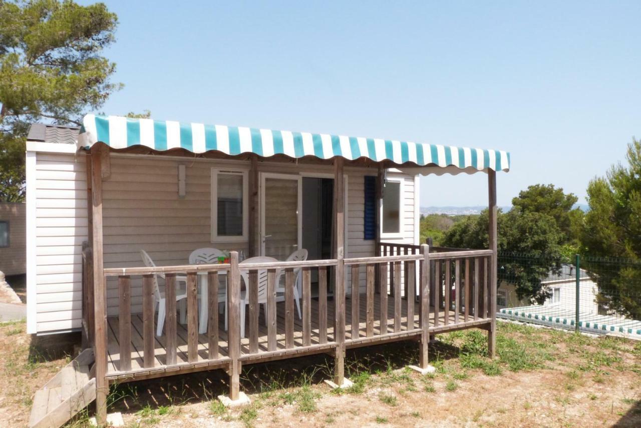 Camping Le Mediterranee Hyères Rum bild